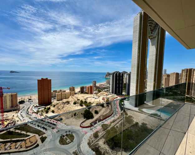 MEGA LUXUSNÍ PENTHOUSE V SAKURA TOWER-BENIDORM