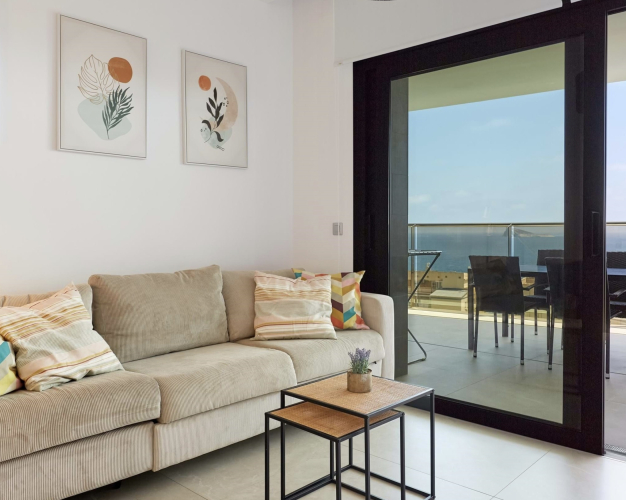 LUXUSNÍ BYT V SUNSET CLIFFS-BENIDORM