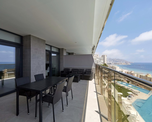 LUXUSNÍ BYT V SUNSET CLIFFS-BENIDORM