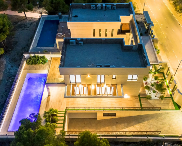 LUXUSNÍ VILLA-FINESTRAT