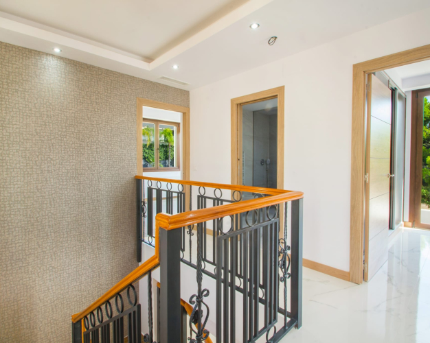 LUXUSNÍ VILLA-FINESTRAT