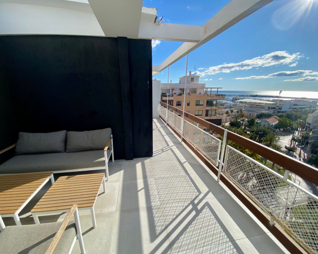 MEGA LUXUSNÍ PENTHOUSE-ALICANTE