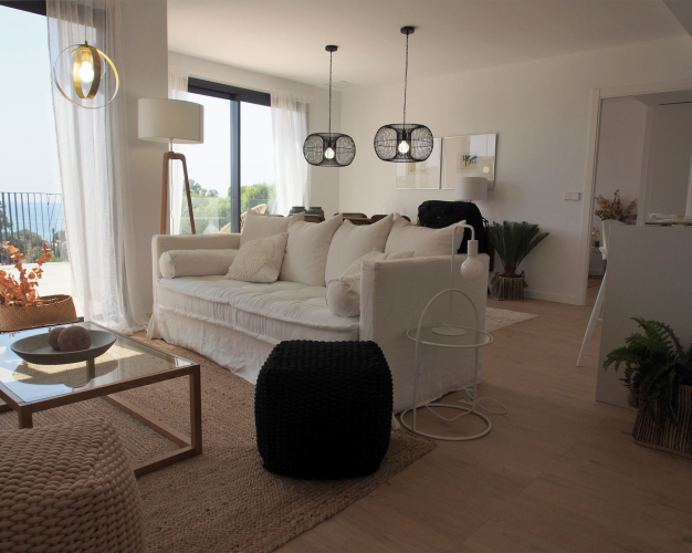MEGA LUXUSNÍ PENTHOUSE-VILLAJOYOSA,oblast Alicante