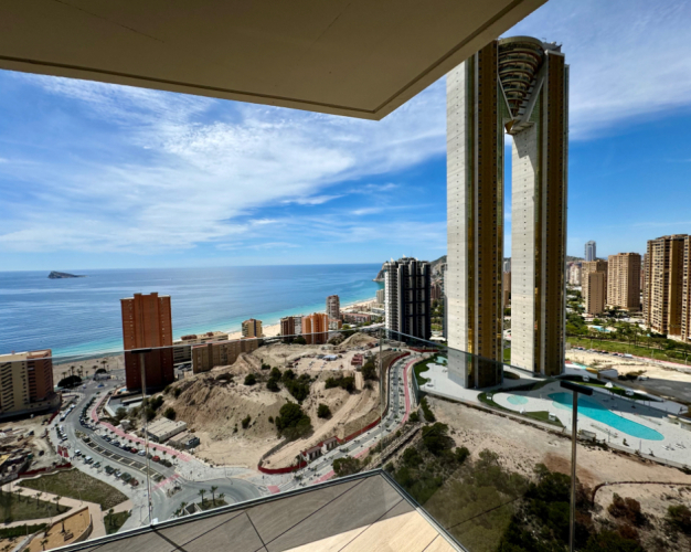 MEGA LUXUSNÍ PENTHOUSE V SAKURA TOWER-BENIDORM