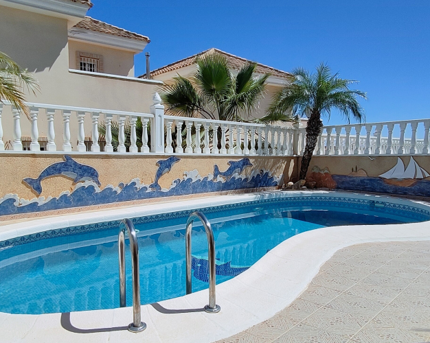 LUXUSNÍ VILLA-VILLAMARTIN,oblast Alicante