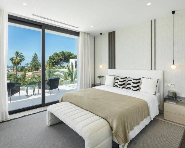 MEGA LUXUSNÍ VILLA-MARBELLA