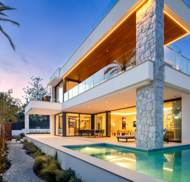 MEGA LUXUSNÍ VILLA-MARBELLA